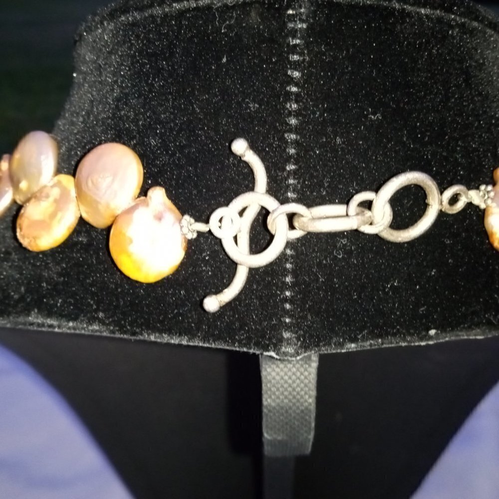 Freshwater Pearl Choker Bronze - Picture 8 of 8